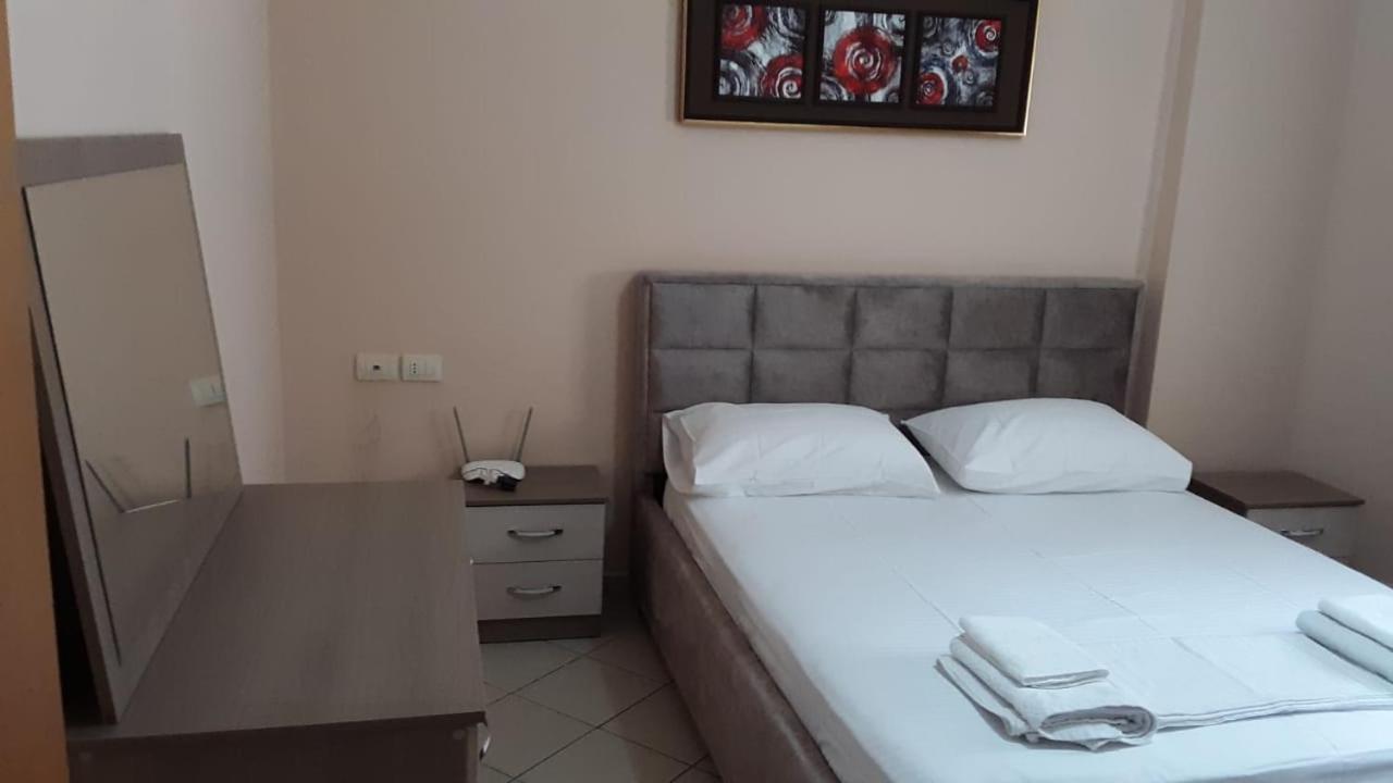 Lungomare Apartament Sea View Wlora Zewnętrze zdjęcie