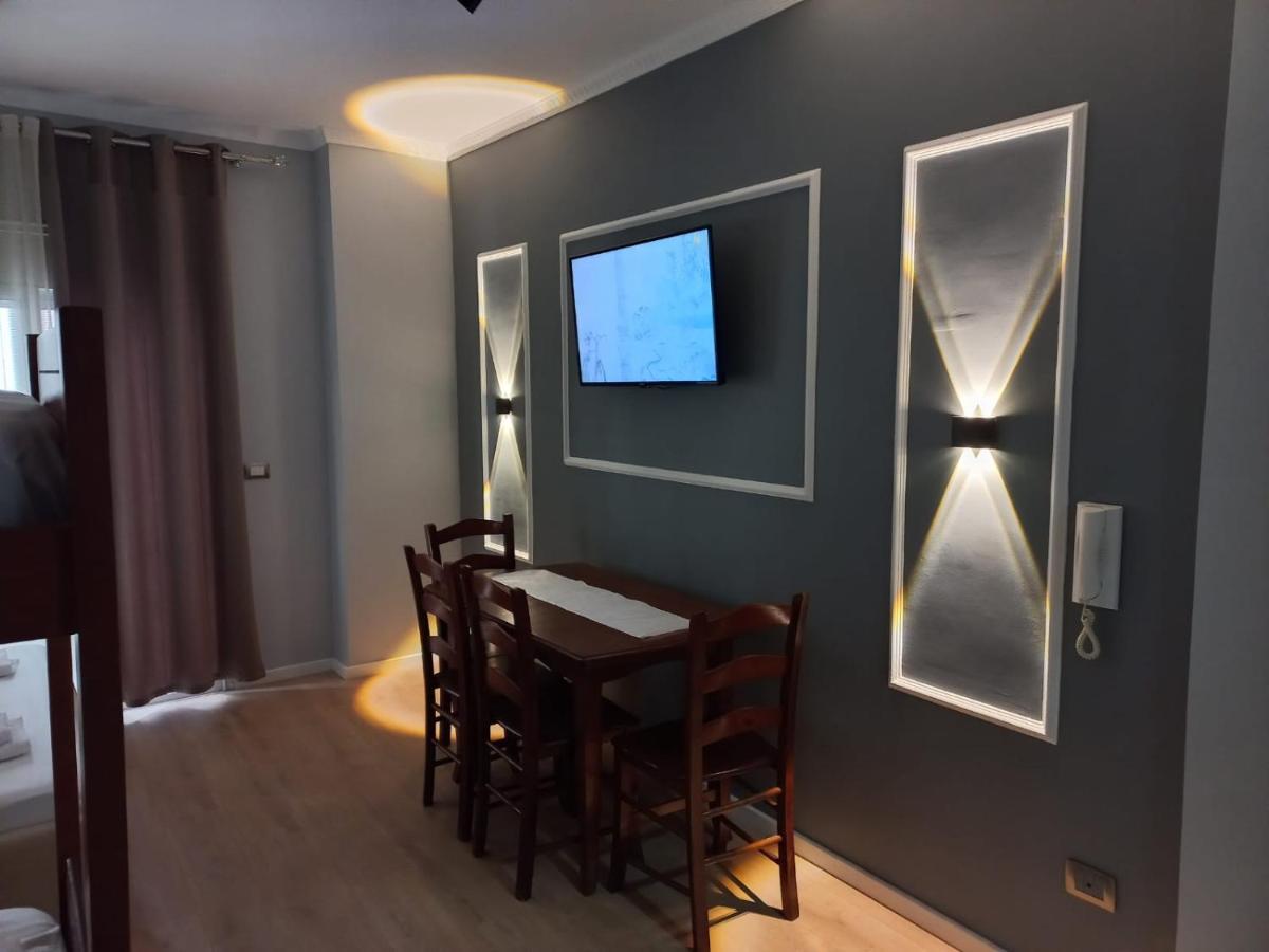 Lungomare Apartament Sea View Wlora Zewnętrze zdjęcie